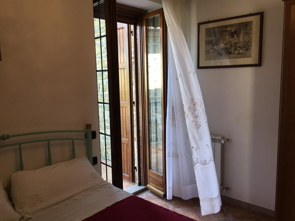 Appartamenti E Camere Il Poggio Di D'Angeli Lidia Auditore Экстерьер фото