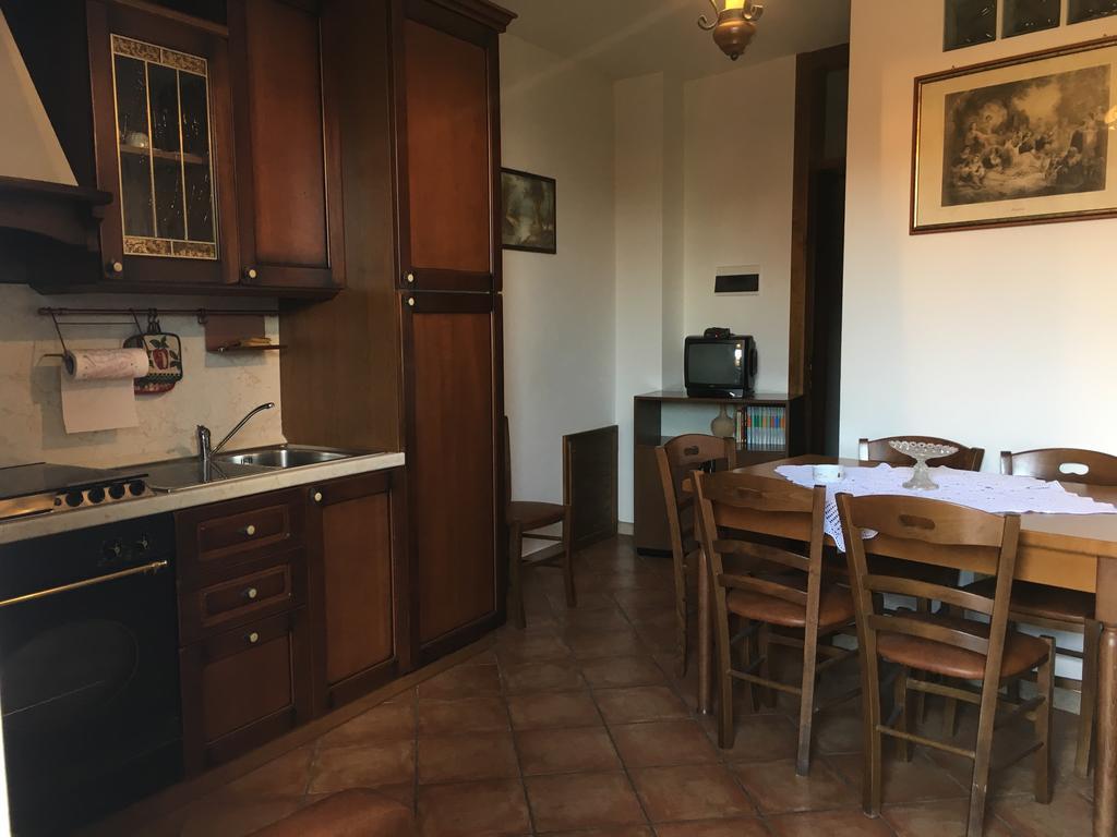 Appartamenti E Camere Il Poggio Di D'Angeli Lidia Auditore Экстерьер фото