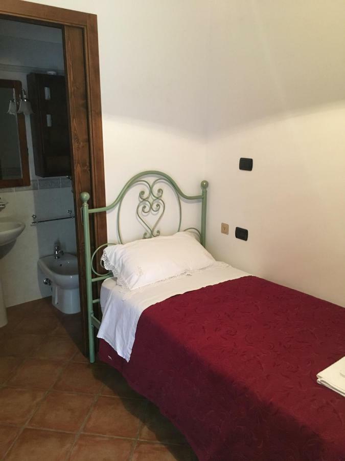 Appartamenti E Camere Il Poggio Di D'Angeli Lidia Auditore Экстерьер фото